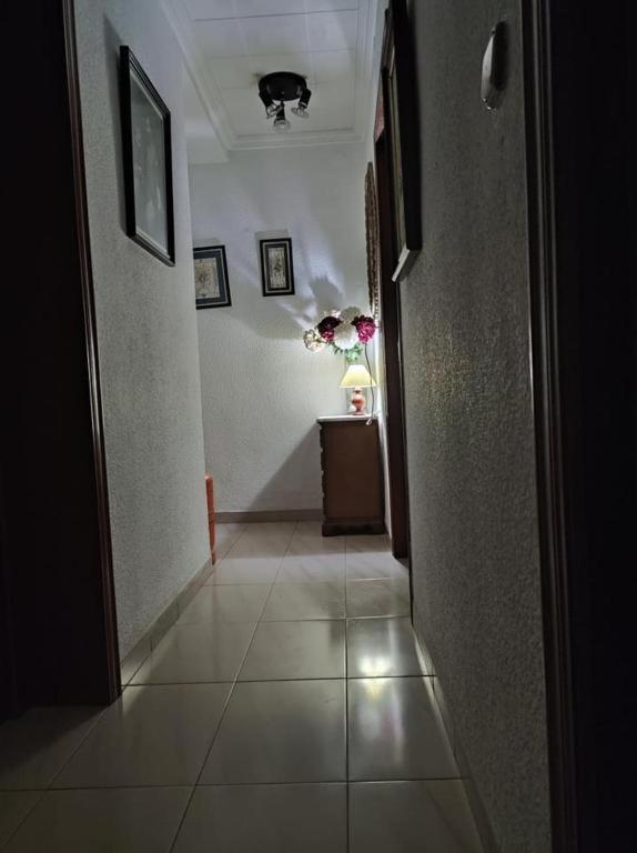 30-Habitacion Del Piso Аликанте Экстерьер фото